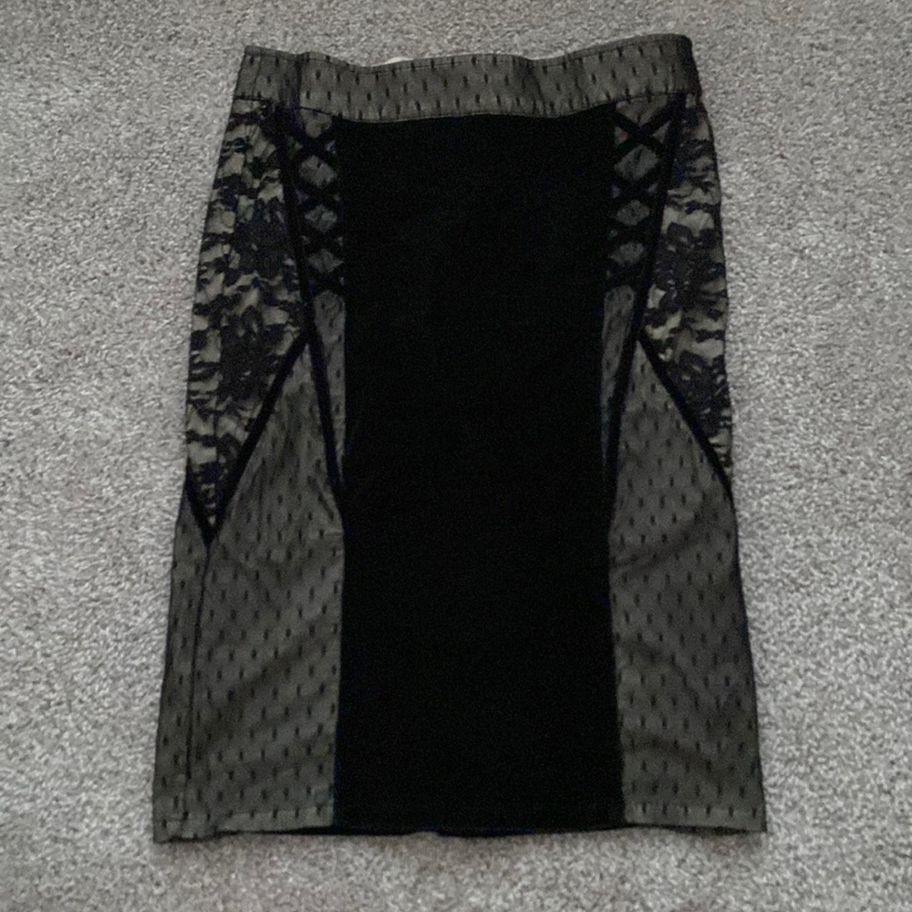 Tripp NYC gothic mesh lace black skirt Sz Small Midi